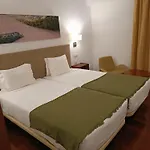 & Πόρτο Σάντο