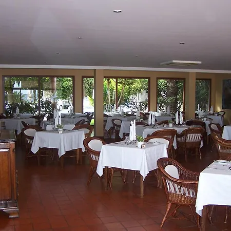 Hotel &