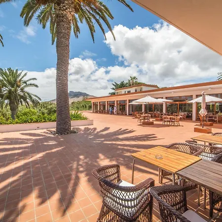 & Hotel 4*