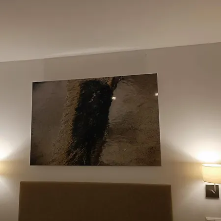 &